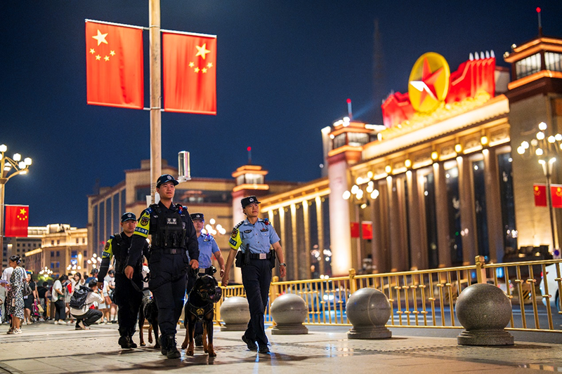 用腳步丈量平安